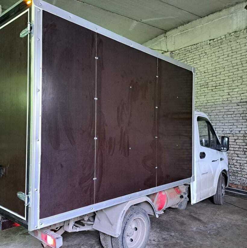 Промтоварный фургон из ламинированной влагостойкой фанеры Фургон из фанеры